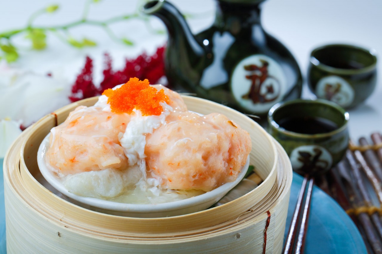 百花蒸釀魚肚  Steamed Fish Maw with Shrimp Paste
